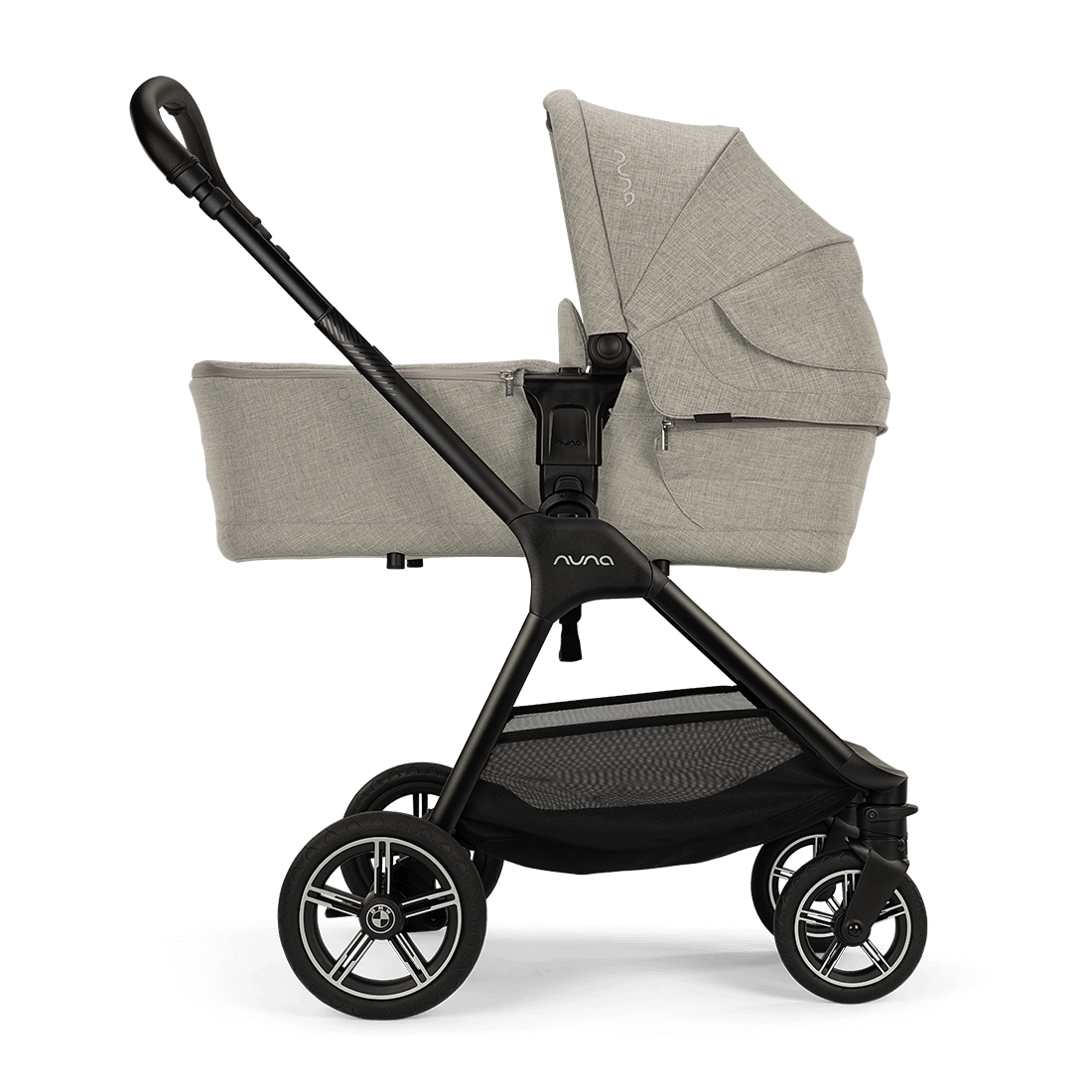 Nuna TRIV™ next BMW stroller – Graphene