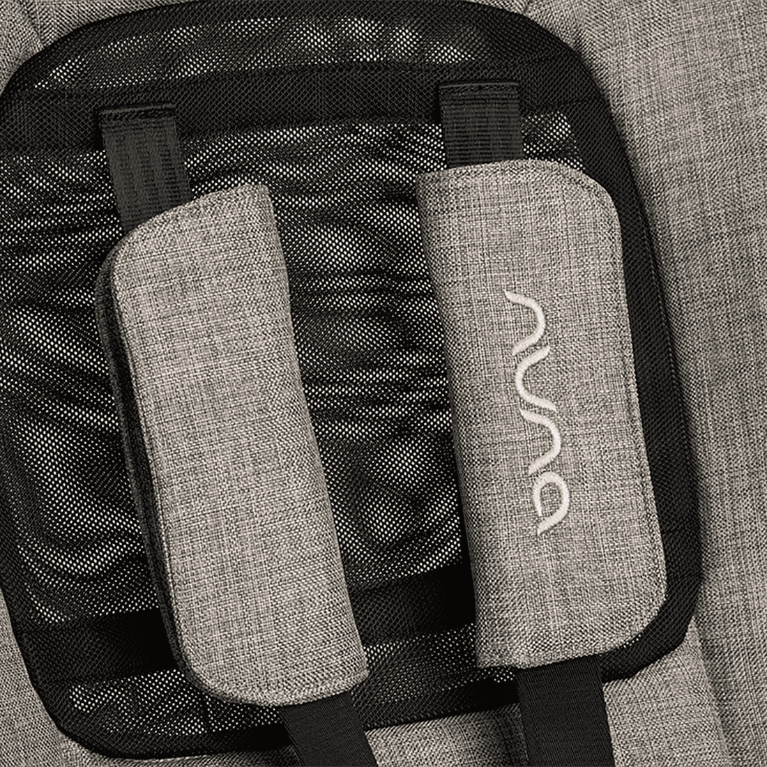 Nuna TRIV™ next BMW stroller – Graphene