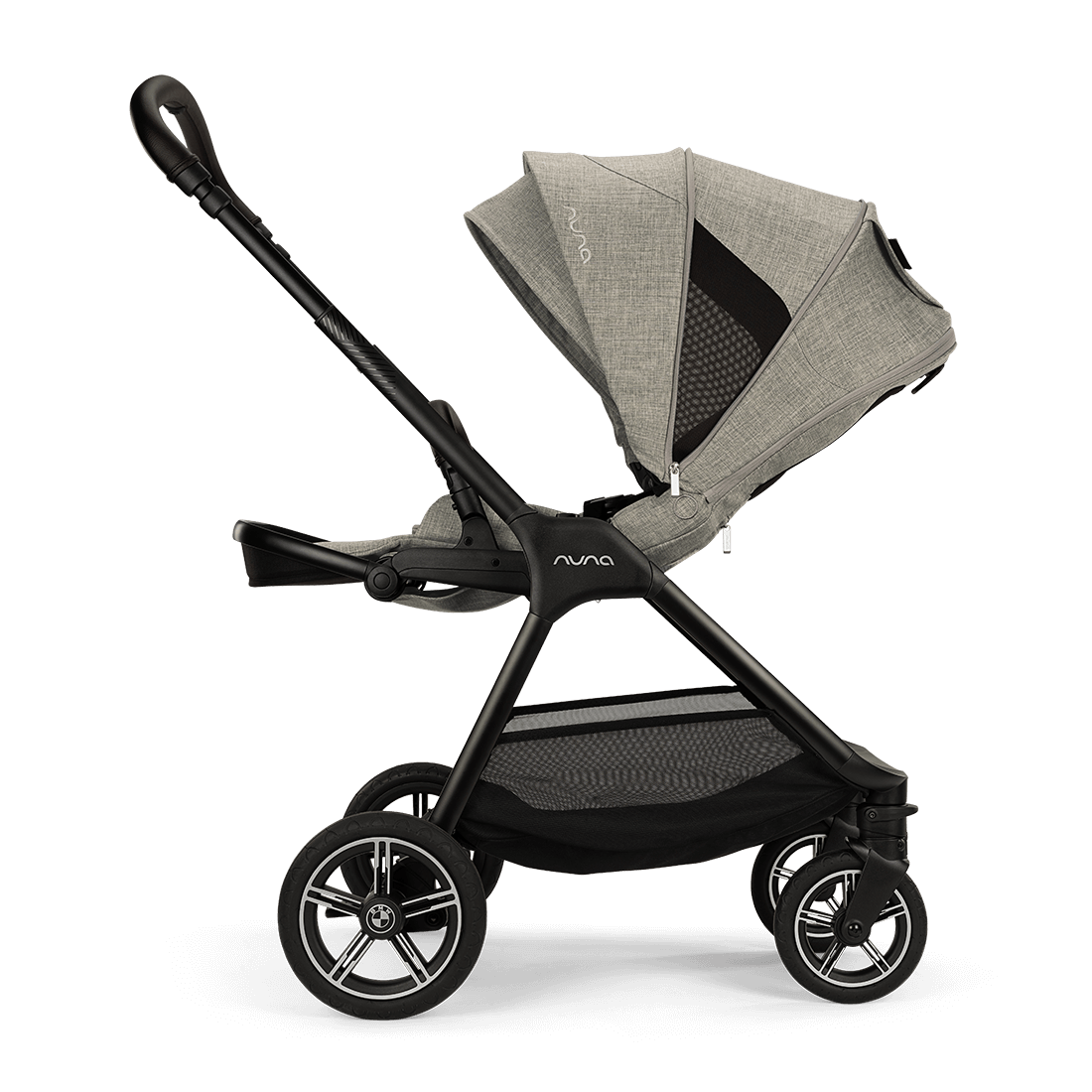 Nuna TRIV™ next BMW stroller – Graphene