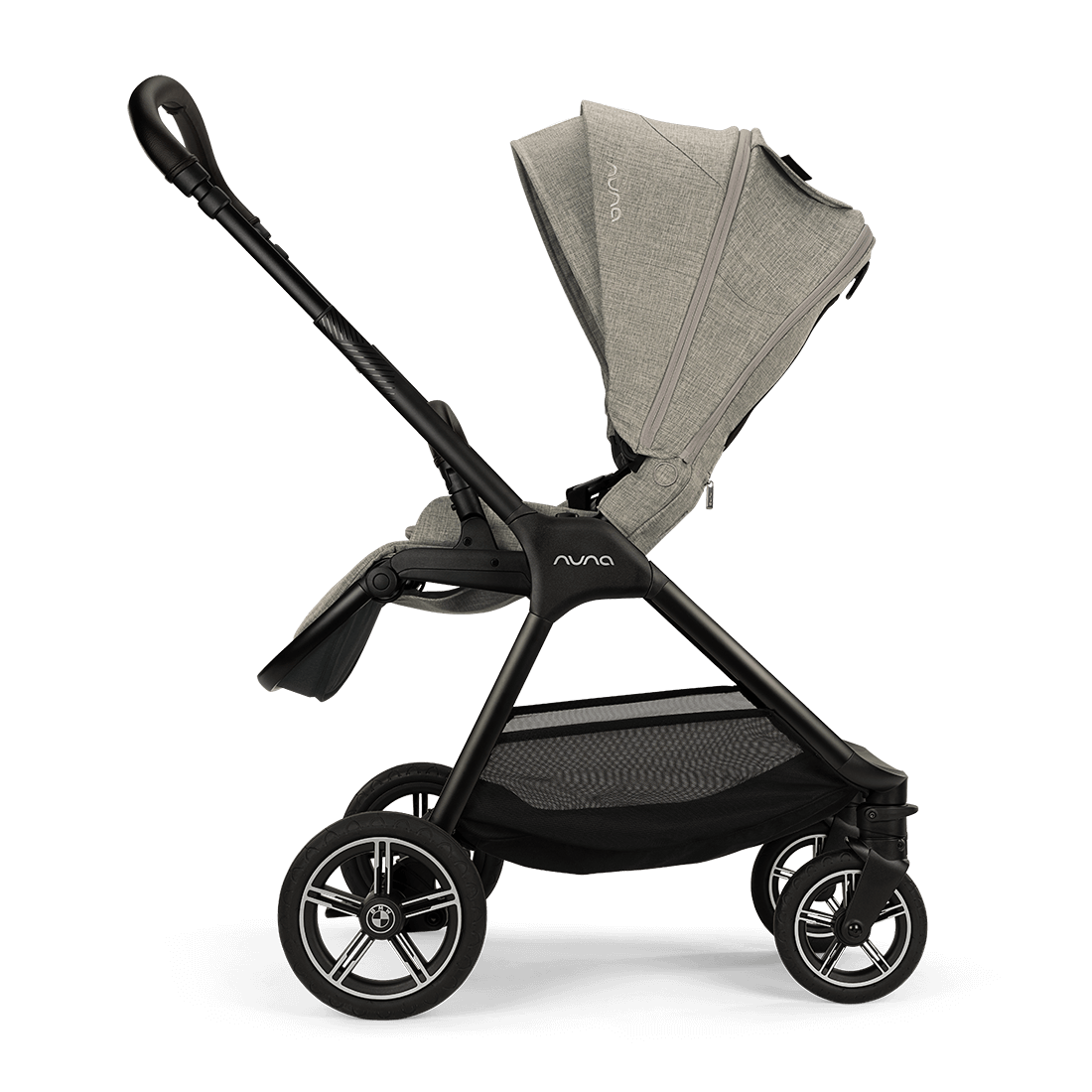 Nuna TRIV™ next BMW stroller – Graphene