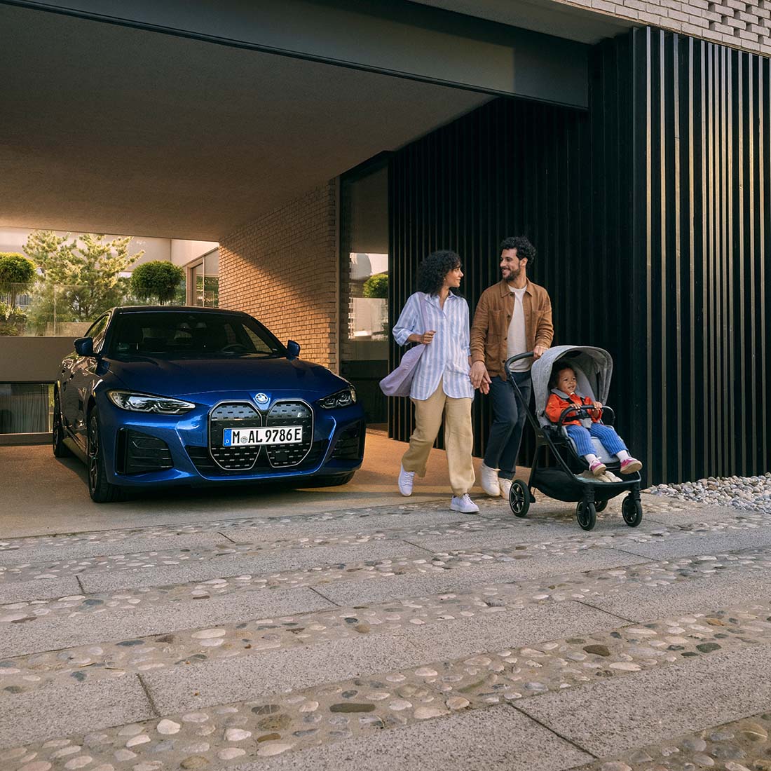 Nuna TRIV™ next BMW stroller – Graphene