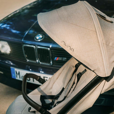 Nuna TRVL™lx BMW stroller – Mica