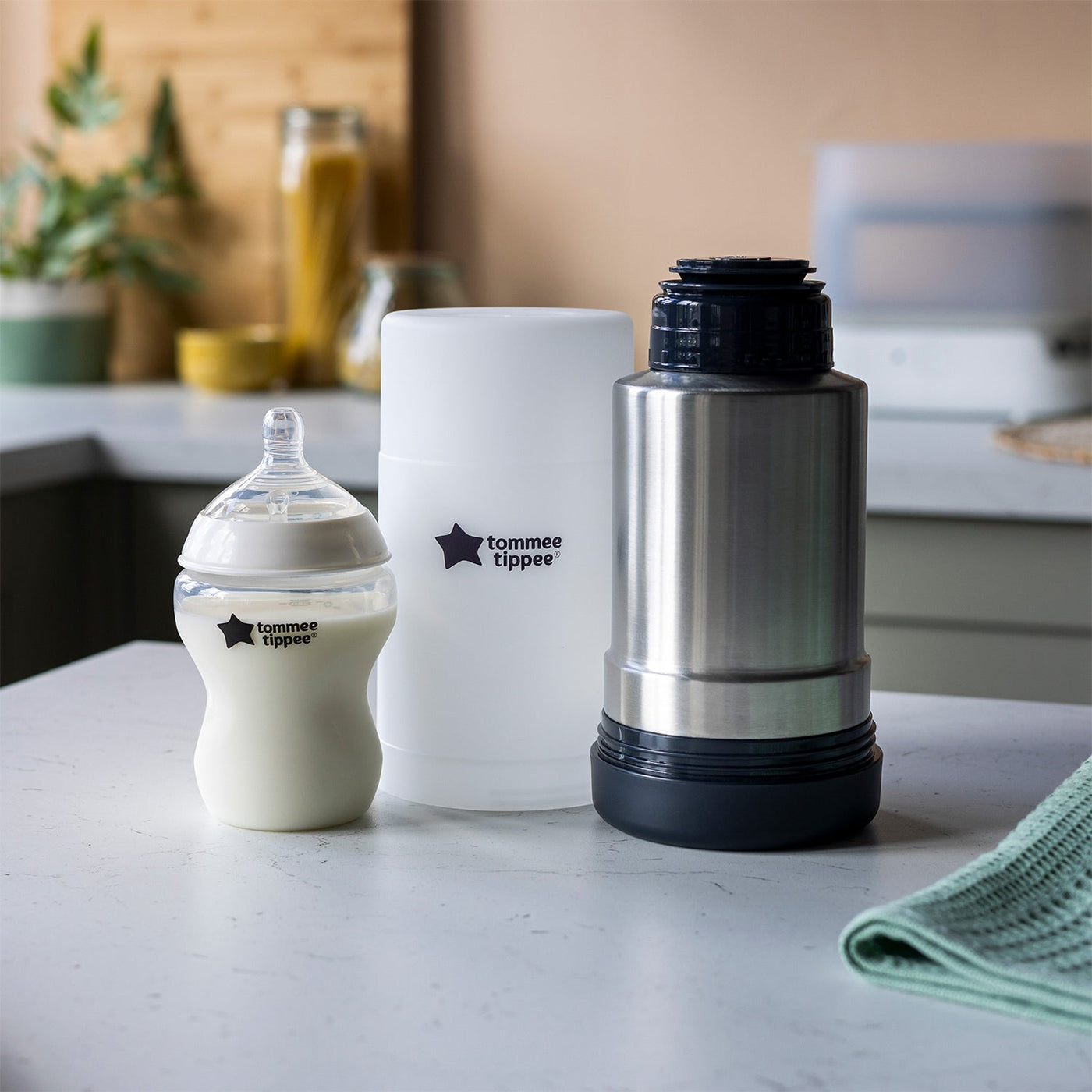 Tommee Tippee Travel Warm (Bottle and Food)